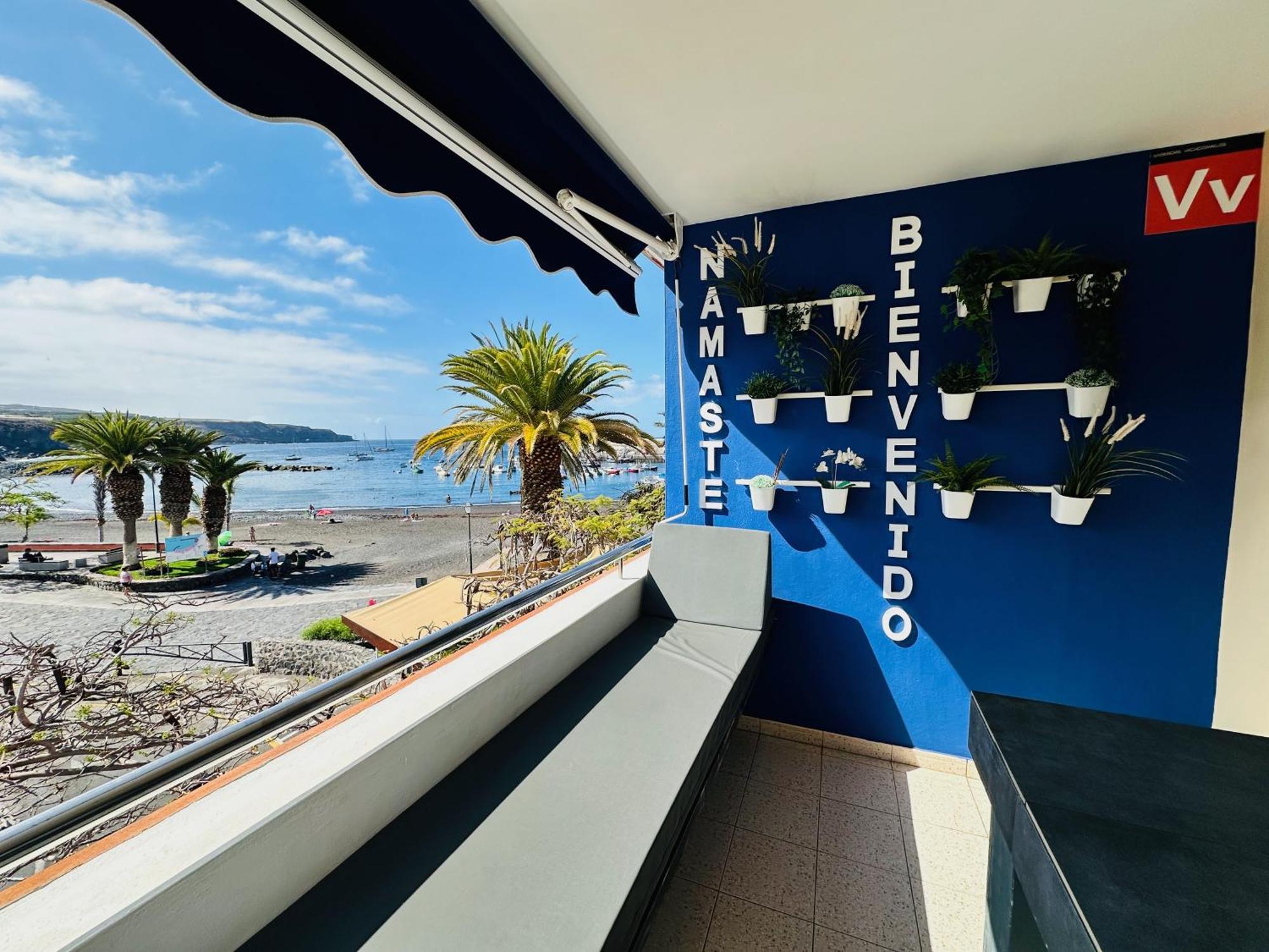 Pambnb - Chic Beachside Apartment Playa San Juan Exterior foto